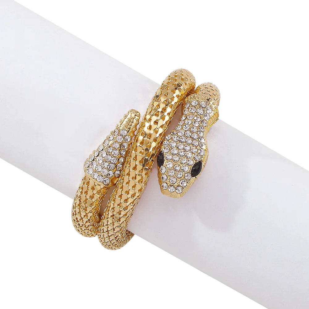 Punk Crystal Gold Color Snake Bracelets for Women Hip Hop Magnet Snake Chain Men's Bangles Metal Jewelry Girls Party Gift
Punk Crystal Gold Color Snake Bracelets for Women Hip Hop Magnet Snake Chain Men's Bangles Metal Jewelry Girls Party Gift