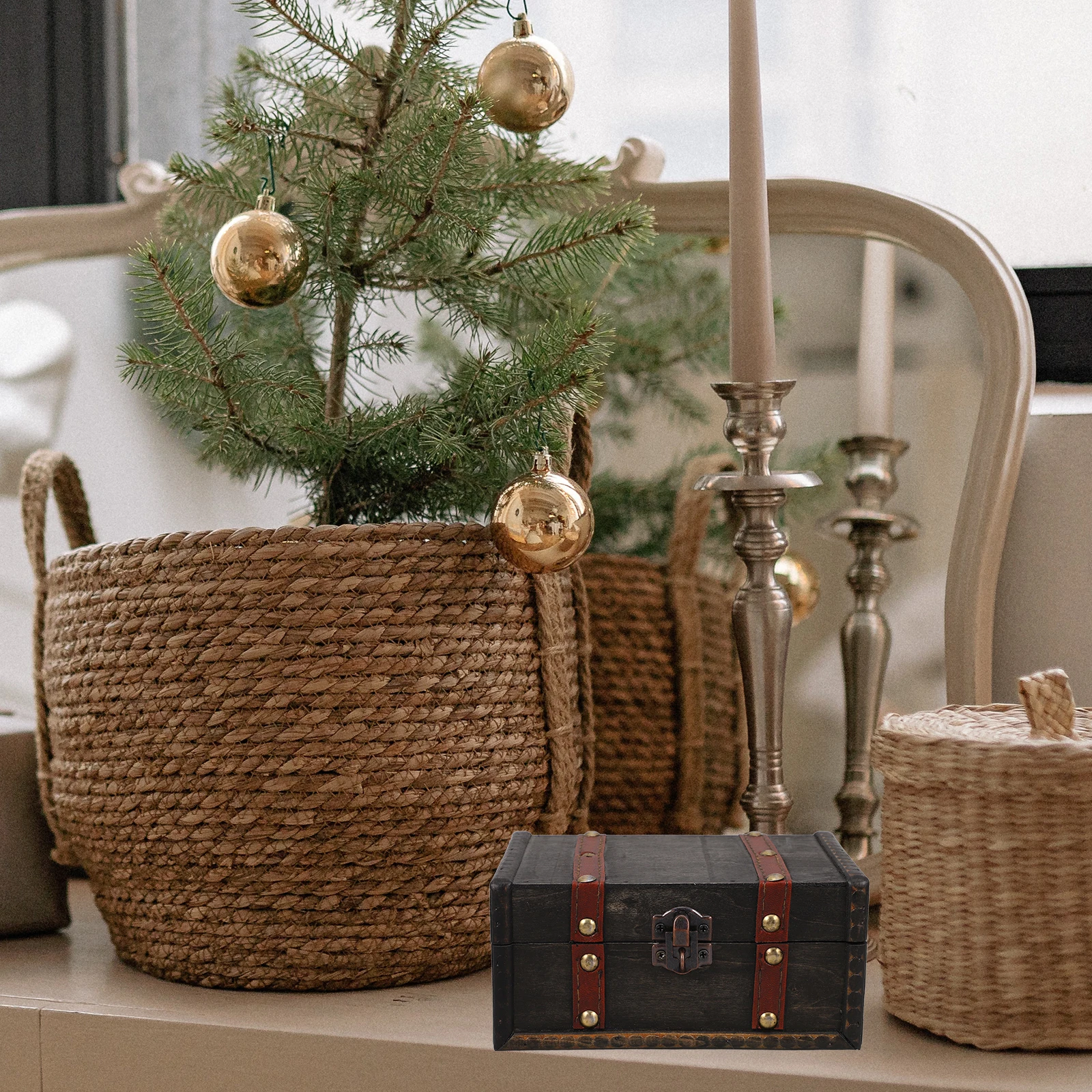 Jewelry Vintage Storage Box Decorative Boxes for Souvenir Chest Small Wooden Treasure Large Travel
Jewelry Vintage Storage Box Decorative Boxes for Souvenir Chest Small Wooden Treasure Large Travel