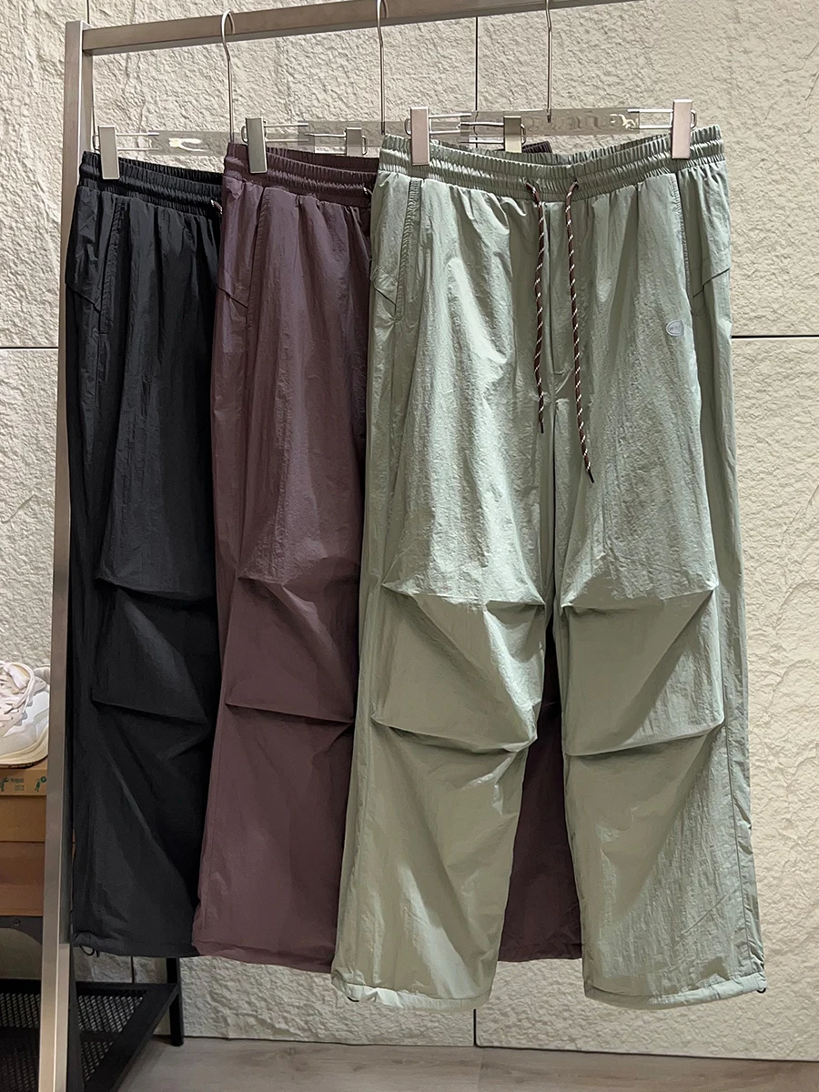 Outdoor Men's Fleece Lined Straight Leg Casual Pants Autumn Winter Waterproof Paratrooper Trousers Fashionable Leisure Trousers
Outdoor Men's Fleece Lined Straight Leg Casual Pants Autumn Winter Waterproof Paratrooper Trousers Fashionable Leisure Trousers