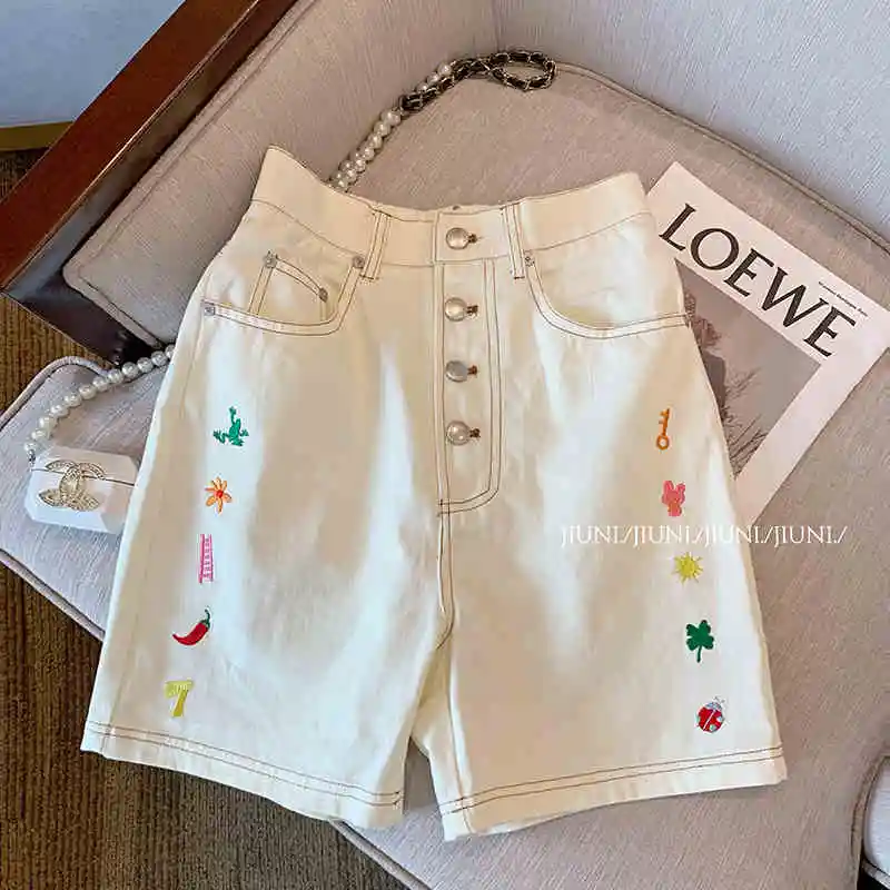 Colorful Cartoon Embroidered High-Waist Women's Straight Leg Denim Shorts Summer Casual Single-breasted Button Jeans Shorts
Colorful Cartoon Embroidered High-Waist Women's Straight Leg Denim Shorts Summer Casual Single-breasted Button Jeans Shorts