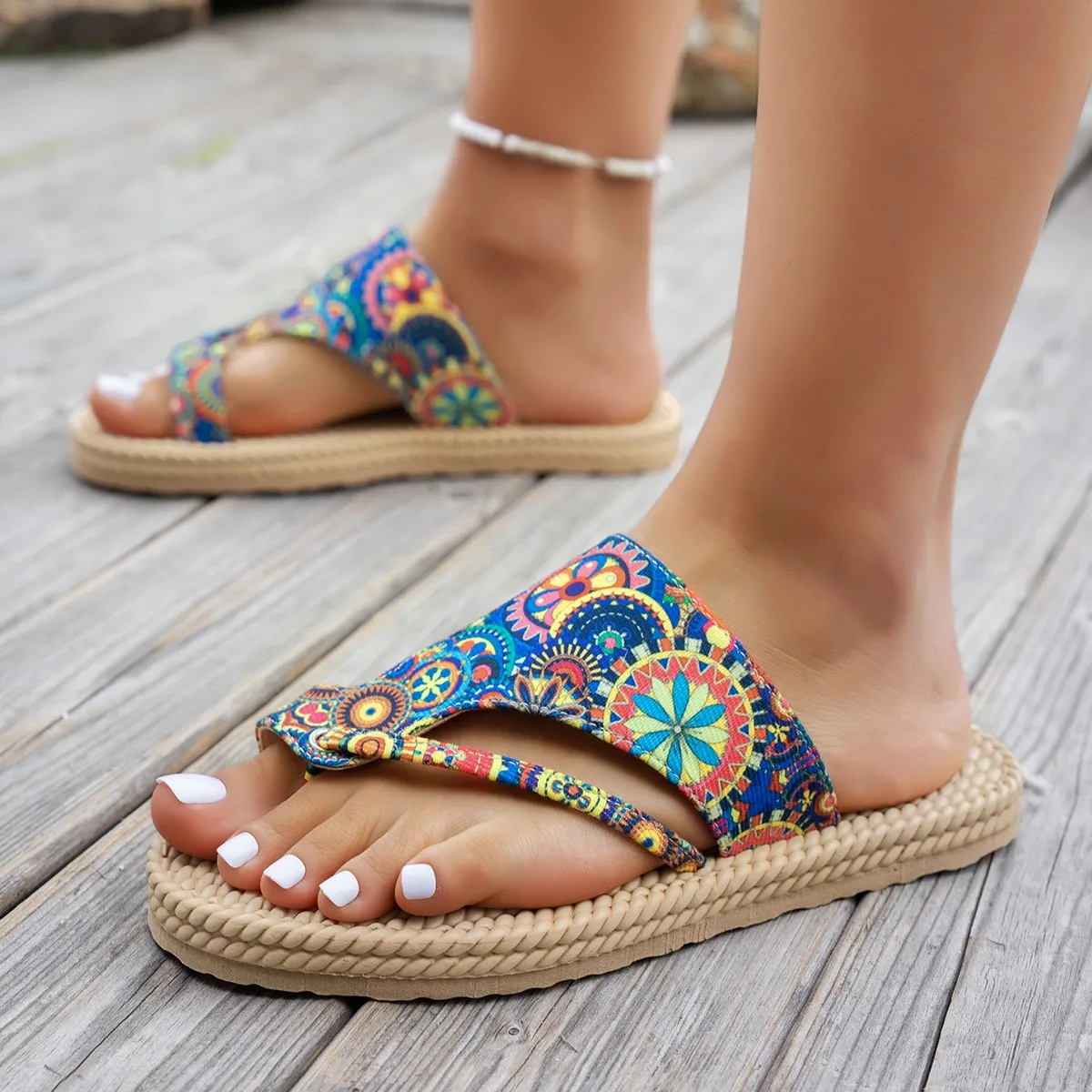 Women Slippers Open Toe Slip on Colorful Beach Shoes Fashion Platform Sandals Ethnic Lightweight Slippers Summer Slides Women
Women Slippers Open Toe Slip on Colorful Beach Shoes Fashion Platform Sandals Ethnic Lightweight Slippers Summer Slides Women