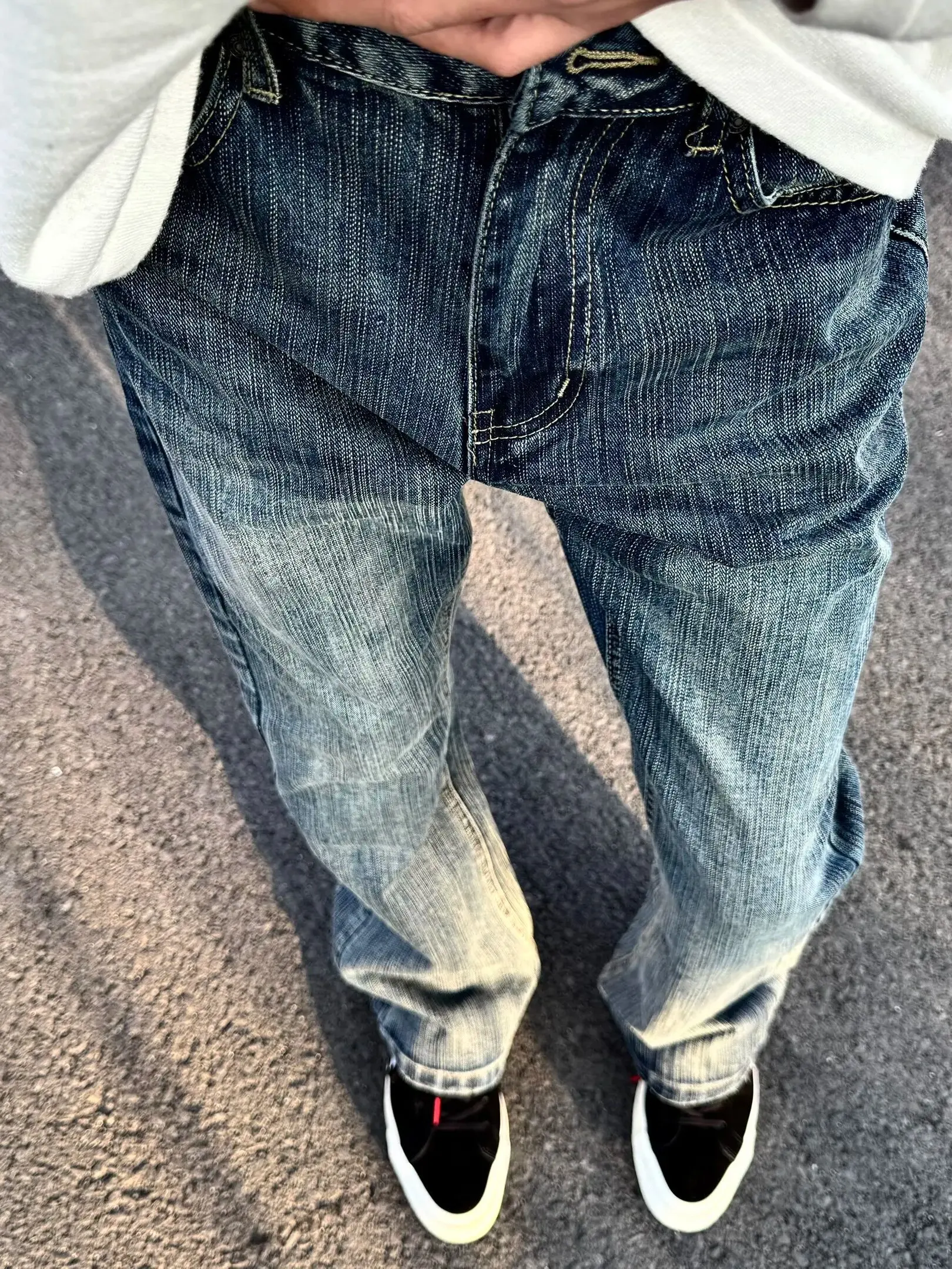 American High Street Vibe Men's Slim Fit Jeans Bamboo Fiber Washed Straight Leg Long Trousers Wear Resistant Youth Jeans
American High Street Vibe Men's Slim Fit Jeans Bamboo Fiber Washed Straight Leg Long Trousers Wear Resistant Youth Jeans