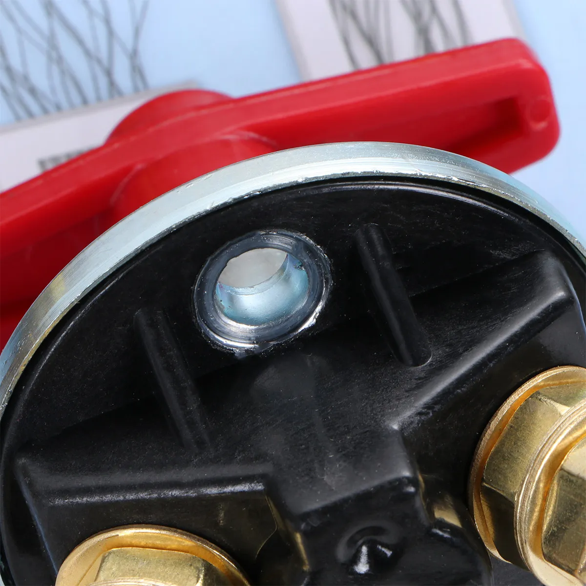 Профессиональный разъединитель 200А, простая установка, съемное основание, прочный, компактный, для автомобиля, лодки, фургона, грузовика, автофургона, мотоцикла, 12В
Профессиональный разъединитель 200А, простая установка, съемное основание, прочный, компактный, для автомобиля, лодки, фургона, грузовика, автофургона, мотоцикла, 12В