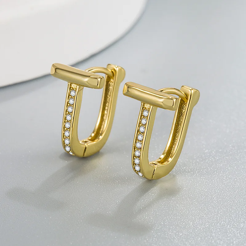 Light luxury fashion earrings D-shaped ear clips Hip-Hop Geometric Small Hoop Earrings for Women Party Jewelry
Light luxury fashion earrings D-shaped ear clips Hip-Hop Geometric Small Hoop Earrings for Women Party Jewelry