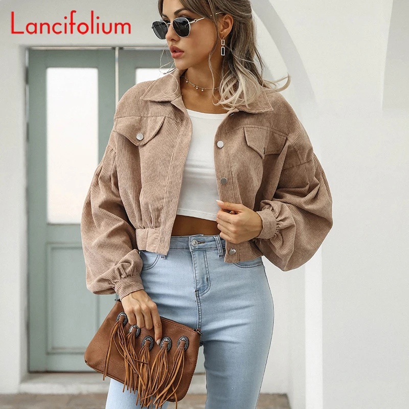 Casual Collar Corduroy Fall Winter Jacket With Lantern Sleeves Fake Pocket Button Crop Top Oversized Vintage Street Jacket Women
Casual Collar Corduroy Fall Winter Jacket With Lantern Sleeves Fake Pocket Button Crop Top Oversized Vintage Street Jacket Women