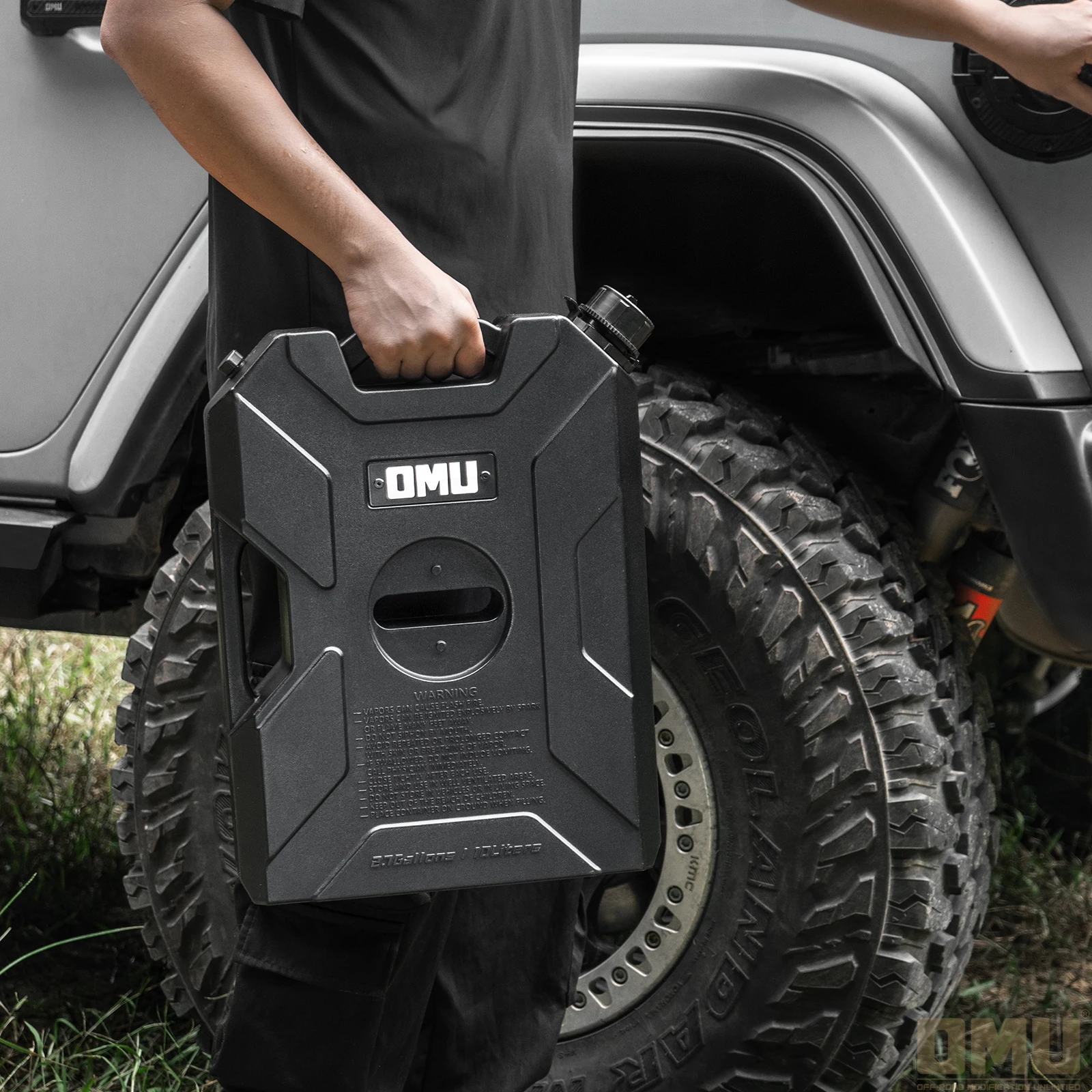 Portable Portable Oil Drum,Jerrycan With Bracket for Jeep Wrangler Accessories 10L Door Water Container Oil Drum for JK JL JT
Portable Portable Oil Drum,Jerrycan With Bracket for Jeep Wrangler Accessories 10L Door Water Container Oil Drum for JK JL JT