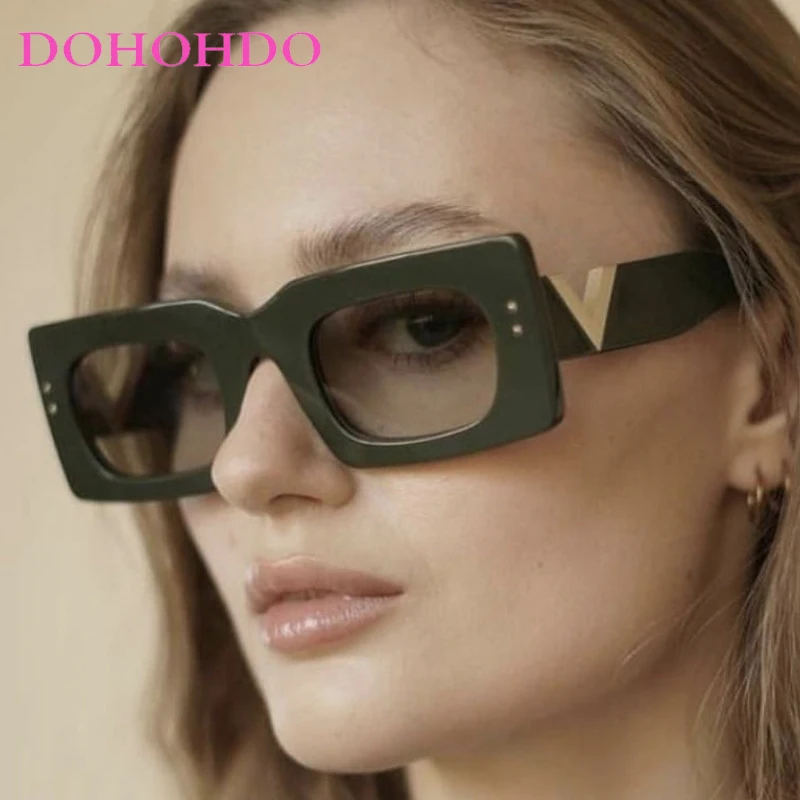 Vintage Luxury Personality Square Rice Nail Sunglasses Men Women Fashion Brand Designer Travel Sun Glasses UV400 Gafas De Sol
Vintage Luxury Personality Square Rice Nail Sunglasses Men Women Fashion Brand Designer Travel Sun Glasses UV400 Gafas De Sol