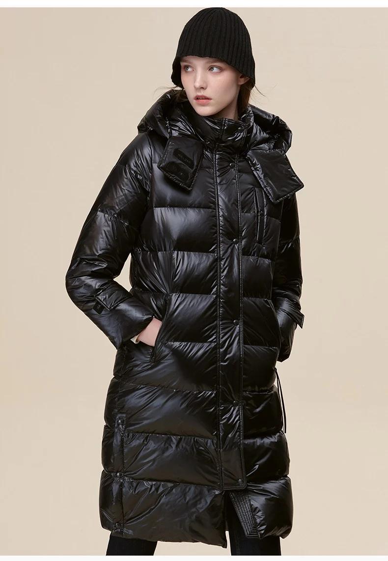 Women's Mid-Length Golf Down Jacket with Detachable Hood Flattering and versatile
Women's Mid-Length Golf Down Jacket with Detachable Hood Flattering and versatile