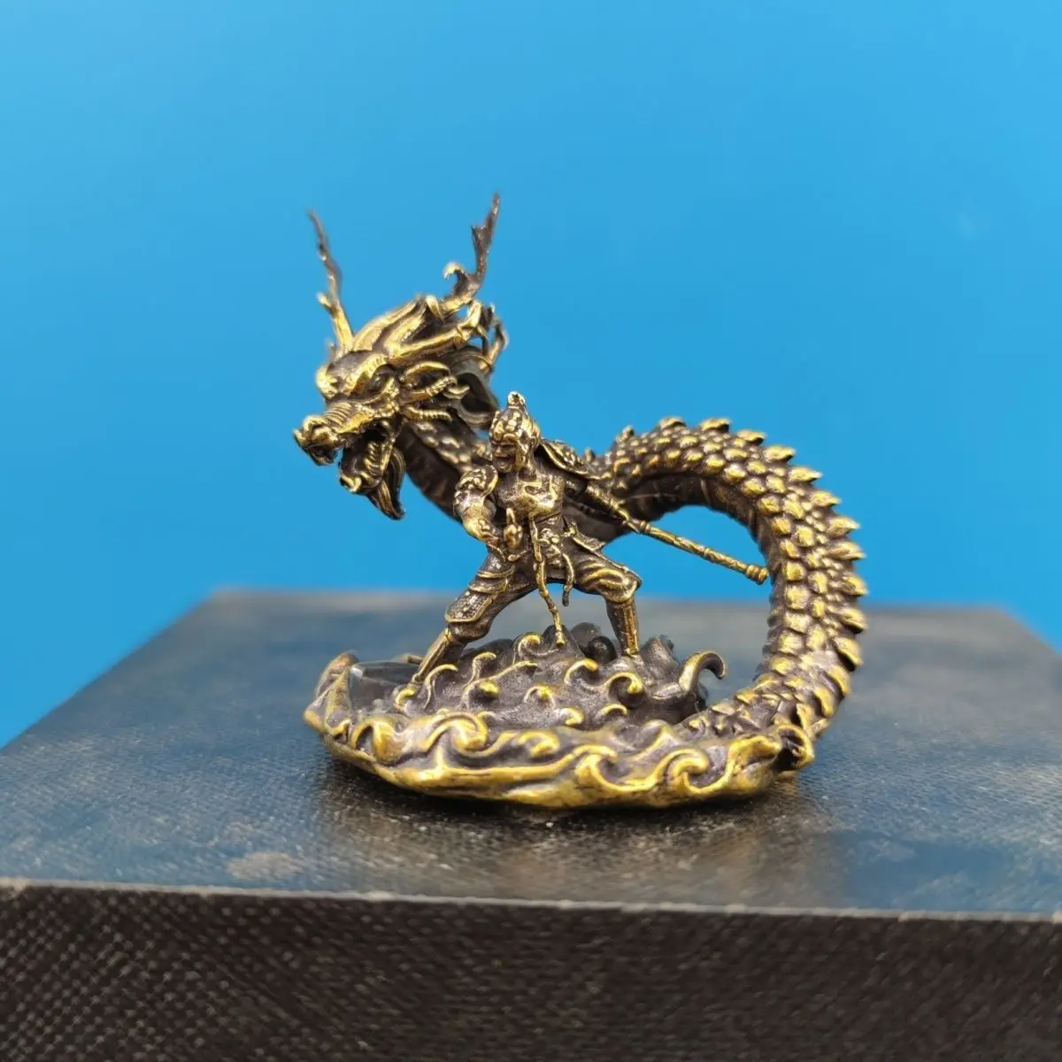 Antique Brass Dragon & Monkey Warrior Statue on Cloud Base, Golden Staff Armored Figurine, Fantasy Mini Desk Decor Collectible
Antique Brass Dragon & Monkey Warrior Statue on Cloud Base, Golden Staff Armored Figurine, Fantasy Mini Desk Decor Collectible