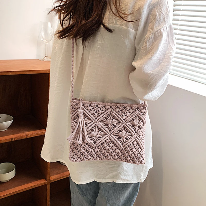 Женская сумка через плечо, тканая сумка с кисточками из хлопковой нити, пляжная тканая соломенная сумка, уличная альпинистская сумка, рождественские подарки
Женская сумка через плечо, тканая сумка с кисточками из хлопковой нити, пляжная тканая соломенная сумка, уличная альпинистская сумка, рождественские подарки