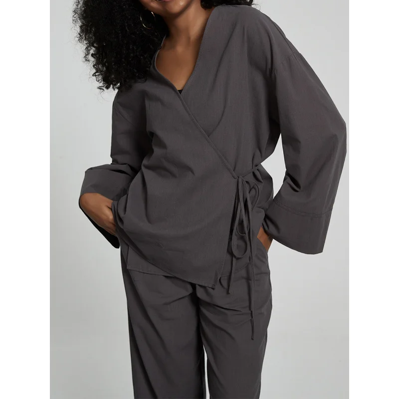 Loose Fit Elegant Fashion Set Textured Double Collar Kimono Style+Long Pants Autumn
Loose Fit Elegant Fashion Set Textured Double Collar Kimono Style+Long Pants Autumn