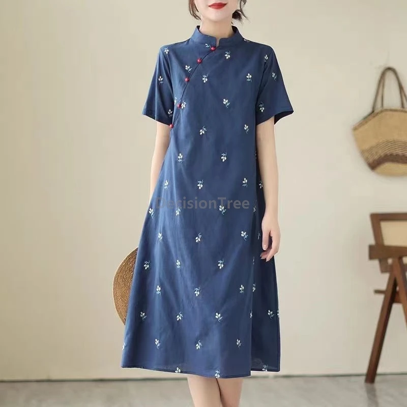 2025 cotton linen embroidery loose ancient style qipao chinese style vintage literature art qipao elegant leisure daily dress
2025 cotton linen embroidery loose ancient style qipao chinese style vintage literature art qipao elegant leisure daily dress