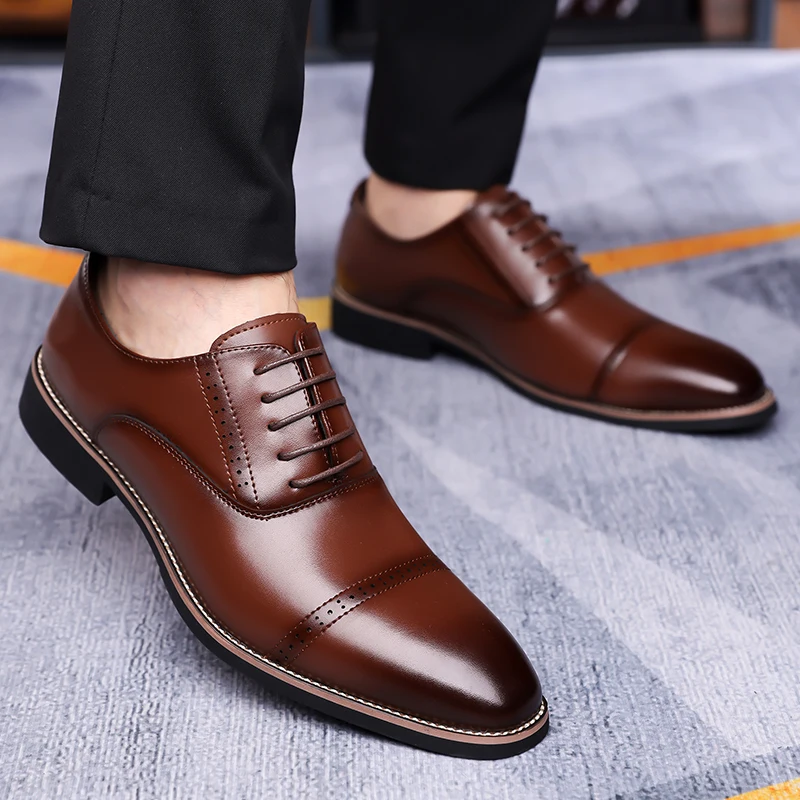 Men's Business Formal Shoes Lace-Up Office Work Shoes Breathable Anti-Slip Shock-Absorbent Derby Shoes Large Size Three-Hook
Men's Business Formal Shoes Lace-Up Office Work Shoes Breathable Anti-Slip Shock-Absorbent Derby Shoes Large Size Three-Hook