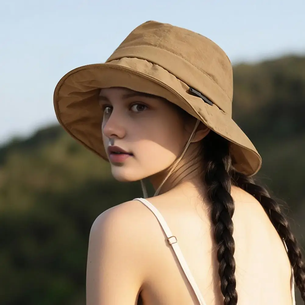 Sweat-resistant Fisherman Hat Stylish Reflective Stripe Fisherman Bucket Hat for Women Dome Design Basin Hat with Lace-up Detail
Sweat-resistant Fisherman Hat Stylish Reflective Stripe Fisherman Bucket Hat for Women Dome Design Basin Hat with Lace-up Detail