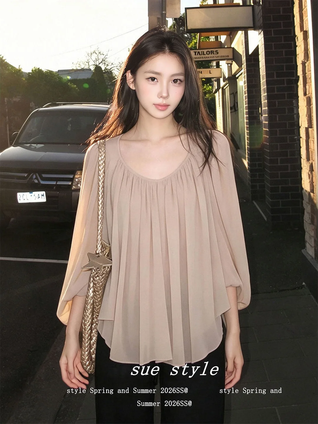 2026 New Summer Women's Chiffon Shirt Thin Sun Protection Folded Design Trendy French Style Loose Fit Seven Sleeve Breathable
2026 New Summer Women's Chiffon Shirt Thin Sun Protection Folded Design Trendy French Style Loose Fit Seven Sleeve Breathable