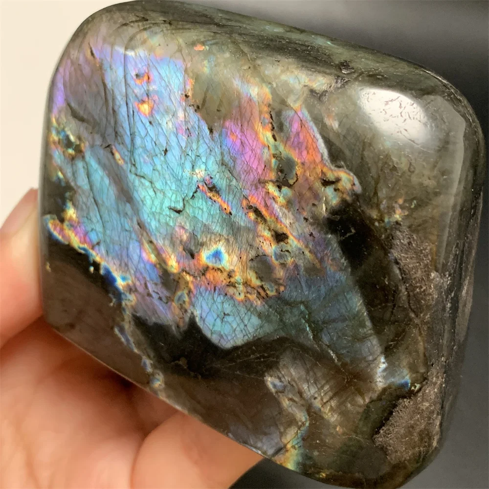 Bright Natural Golden Yellow Light Labrador Stones Ornaments Standing Purple Blue Orange Light Labradorite Specimens Pendants
Bright Natural Golden Yellow Light Labrador Stones Ornaments Standing Purple Blue Orange Light Labradorite Specimens Pendants