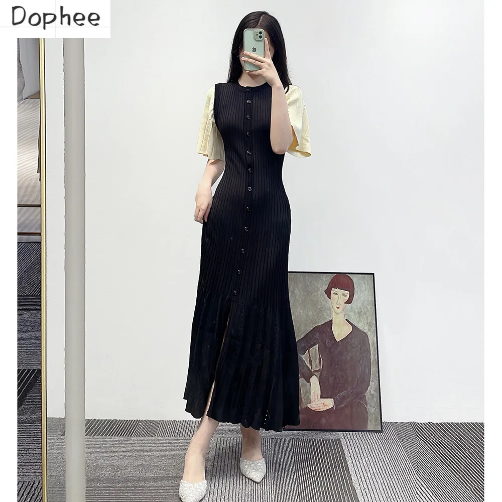 Autumn Fashion Lady Hepburn Long Fishtail Dress Elegant Contrast Color Hollow Out Short Sleeve Single-breasted Knitted Dress
Autumn Fashion Lady Hepburn Long Fishtail Dress Elegant Contrast Color Hollow Out Short Sleeve Single-breasted Knitted Dress