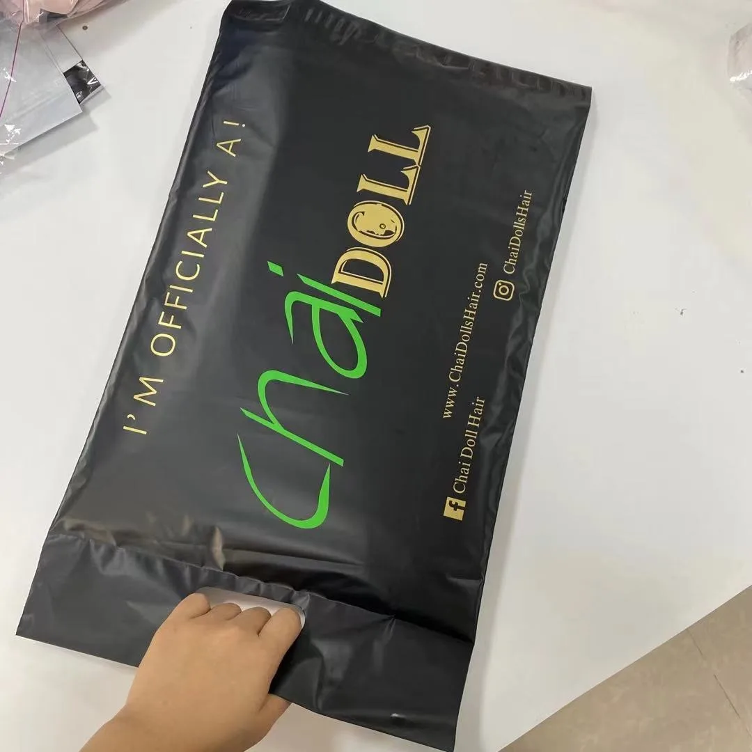 biodegradable matte biodegradable custom clothing poly mailer envelope plastic package shipping bag with handle
biodegradable matte biodegradable custom clothing poly mailer envelope plastic package shipping bag with handle