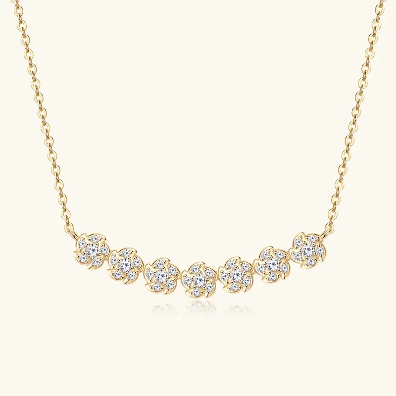 2024 New 100% 925 Sterling Silver Necklace for Women Fashion 2mm&1.2mm Moissanite Gerbera Flower Pendant Jewelry Birthday Gift
2024 New 100% 925 Sterling Silver Necklace for Women Fashion 2mm&1.2mm Moissanite Gerbera Flower Pendant Jewelry Birthday Gift