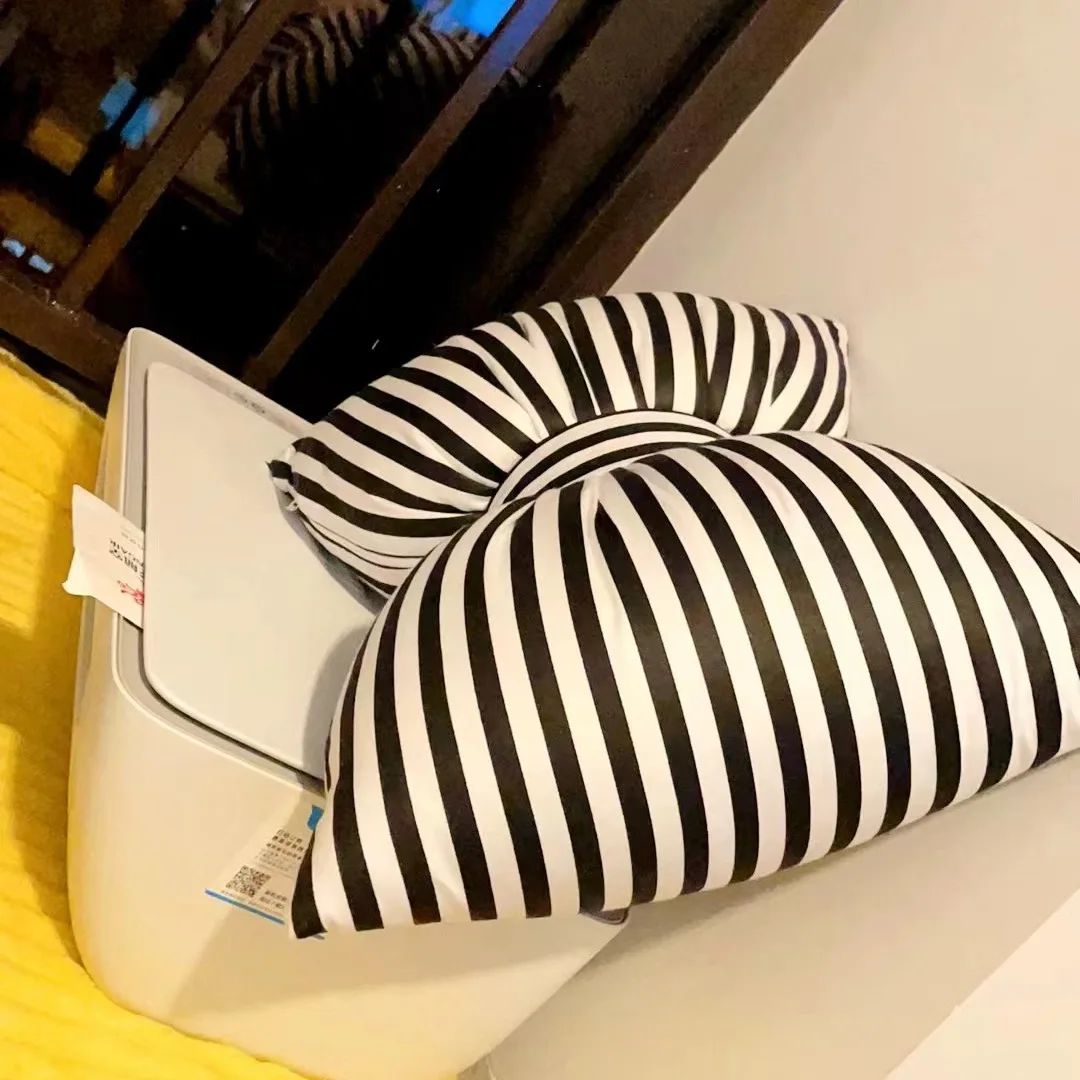 25X18CM Pink Stripe Bow Cushion Sofa Back Pillow Office Lumbar Pillow Photography Cushion
25X18CM Pink Stripe Bow Cushion Sofa Back Pillow Office Lumbar Pillow Photography Cushion
