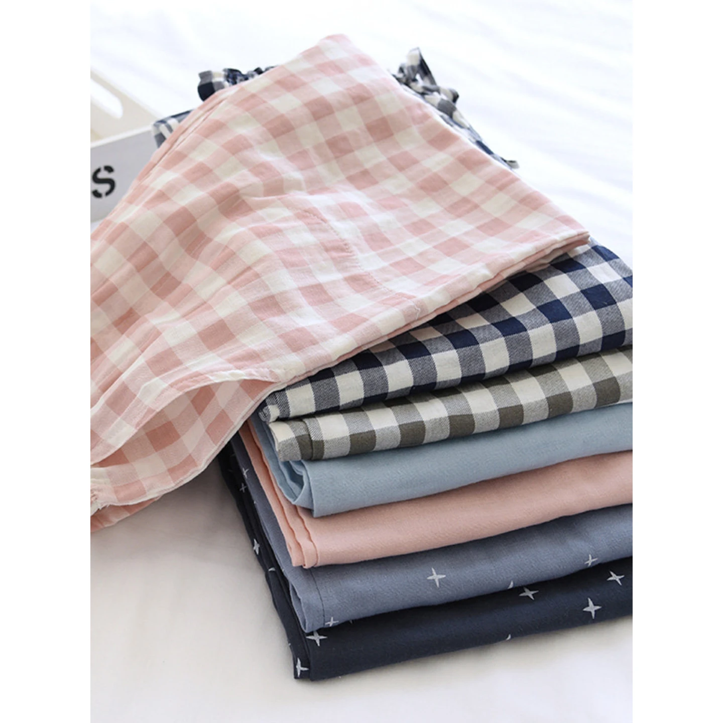1pc Women's Cotton Gauze Plaid Lounge Pants Lightweight Loose Fit Summer Sleepwear Bottoms Home Pajama
1pc Women's Cotton Gauze Plaid Lounge Pants Lightweight Loose Fit Summer Sleepwear Bottoms Home Pajama