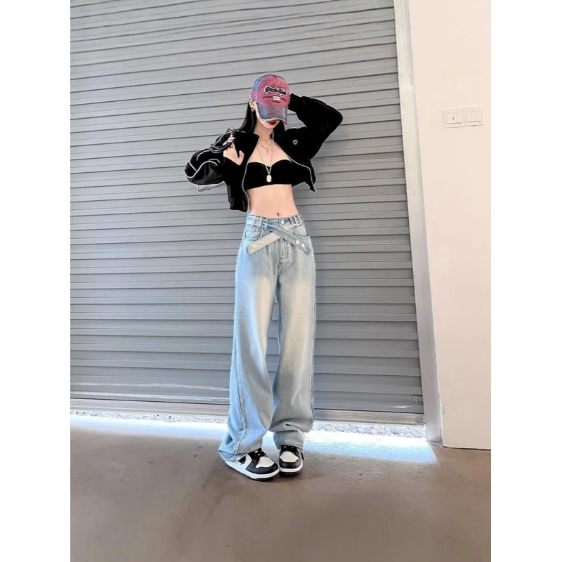 Women's Washed Wide-Leg Jeans, New Spring and Autumn Style, High-Waisted, Slimming, Loose Straight Cut, Unique Design with Strap
Women's Washed Wide-Leg Jeans, New Spring and Autumn Style, High-Waisted, Slimming, Loose Straight Cut, Unique Design with Strap