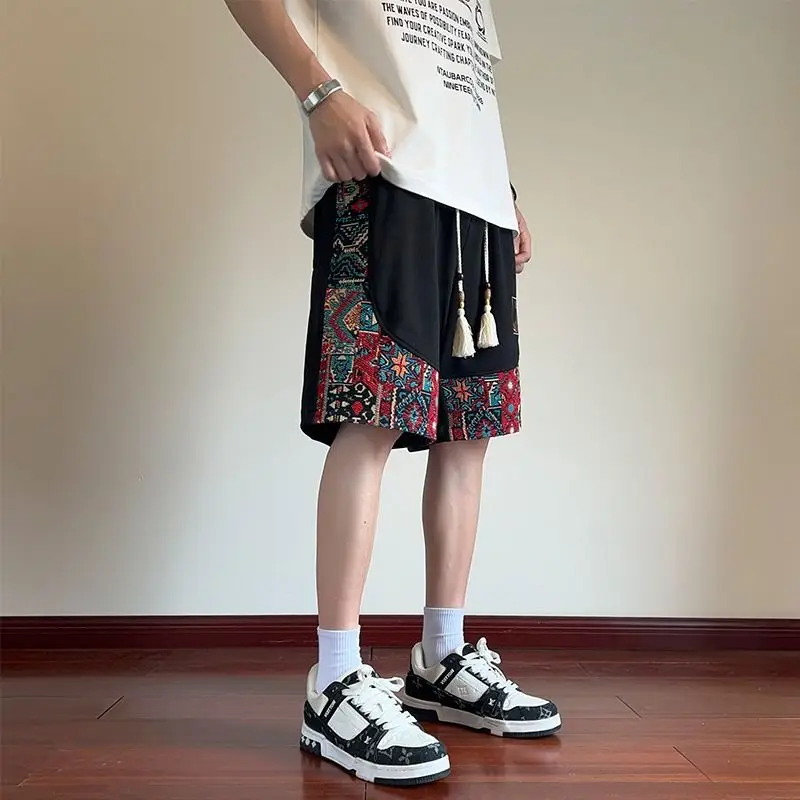 Men's New Chinese Style Embroidered Shorts Summer Loose Fit Plus Size Guochao Casual 5 Panel Pants Streetwear
Men's New Chinese Style Embroidered Shorts Summer Loose Fit Plus Size Guochao Casual 5 Panel Pants Streetwear