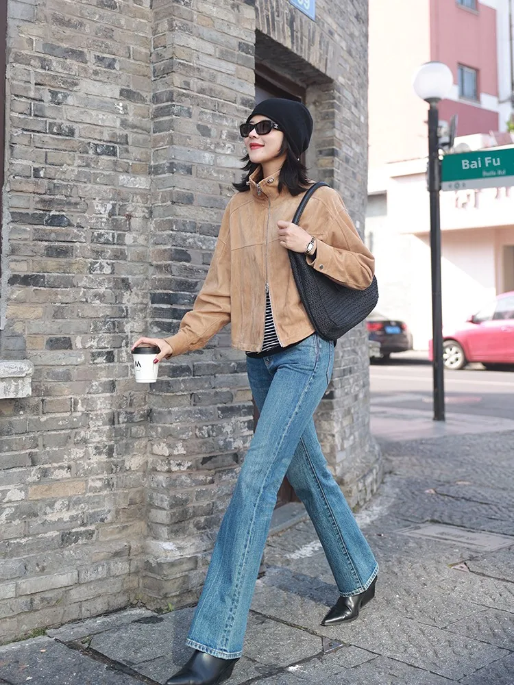 Ограниченная серия COLINWANG CALIK Джинсовые расклешенные брюки Повседневные прямые хлопковые джинсы Женские весенние модные женские премиум-класса
Ограниченная серия COLINWANG CALIK Джинсовые расклешенные брюки Повседневные прямые хлопковые джинсы Женские весенние модные женские премиум-класса