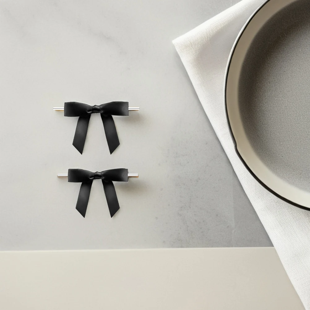 30pcs Bow Wine Glass Markers Polyester Bows For Stem Glasses Party Drink Identifiers Wedding Decor Glass Charms Cocktail
30pcs Bow Wine Glass Markers Polyester Bows For Stem Glasses Party Drink Identifiers Wedding Decor Glass Charms Cocktail