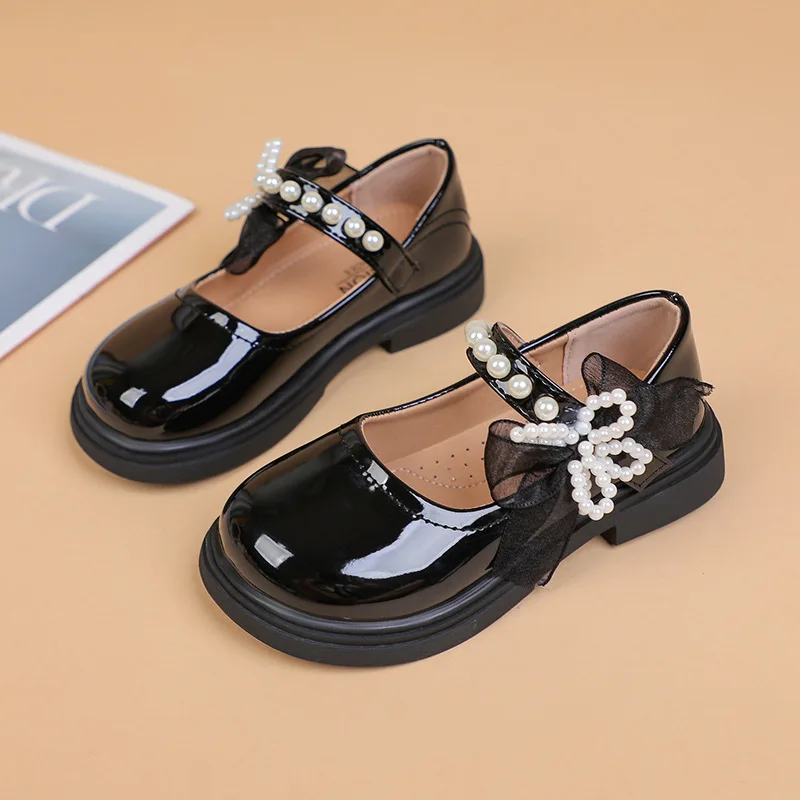 Kids'Casual Shoes Girls PU Leather Spring Fashion Bow Pearl Sport Outdoor Designer Anti-slip Black White Size 26-36
Kids'Casual Shoes Girls PU Leather Spring Fashion Bow Pearl Sport Outdoor Designer Anti-slip Black White Size 26-36