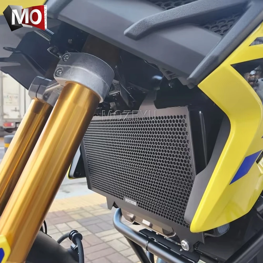 For SUZUKI VSTROM 1050 XT DE 2020-2025 V-STROM 1050DE VSTROM1050DE Motorcycle Radiator Grille Guard Cover Protection Mesh Parts
For SUZUKI VSTROM 1050 XT DE 2020-2025 V-STROM 1050DE VSTROM1050DE Motorcycle Radiator Grille Guard Cover Protection Mesh Parts