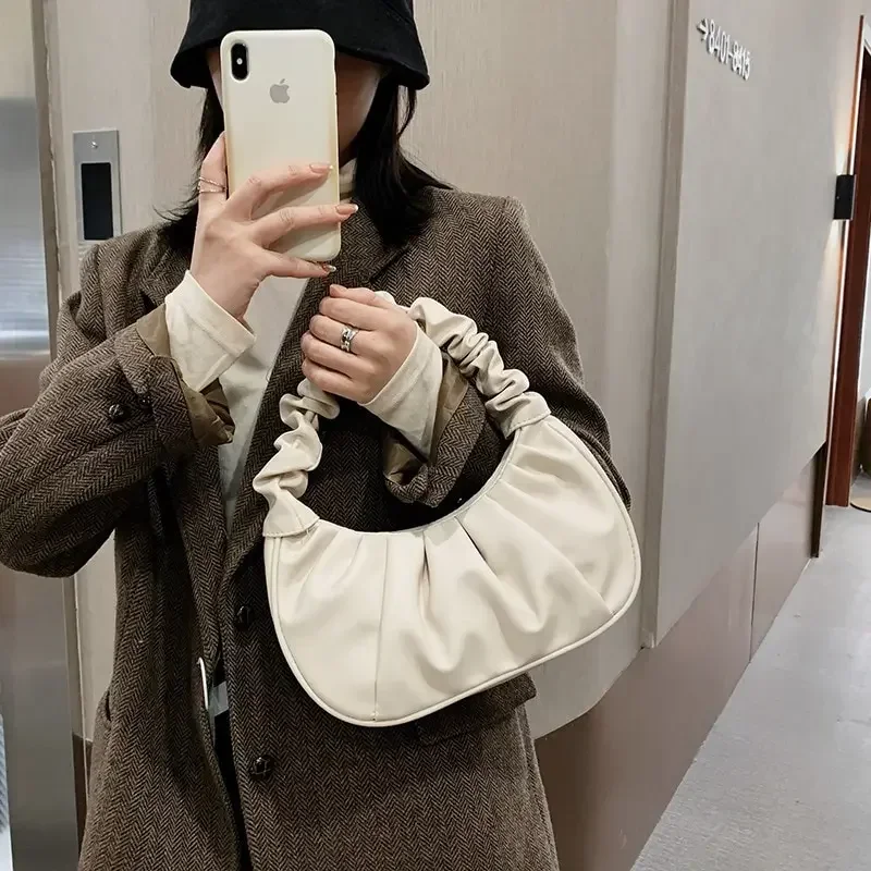 Stylish Pleated Handlebags for Women PU Cloud Bags Leisure Armpit Bag Shopping Shoulder Bags Female Fashion Handbag
Stylish Pleated Handlebags for Women PU Cloud Bags Leisure Armpit Bag Shopping Shoulder Bags Female Fashion Handbag