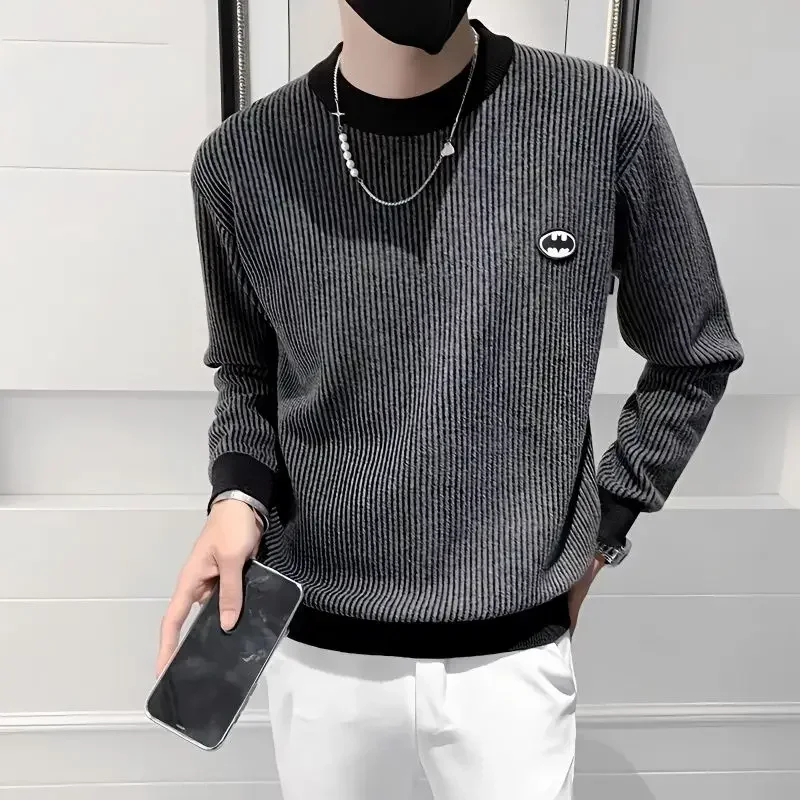 T Shirt for Man Round Neck Men's Clothing Stripe Top Korean Luxury Sweatshirts Winter High Quality Streetwear One Piece Brand A
T Shirt for Man Round Neck Men's Clothing Stripe Top Korean Luxury Sweatshirts Winter High Quality Streetwear One Piece Brand A