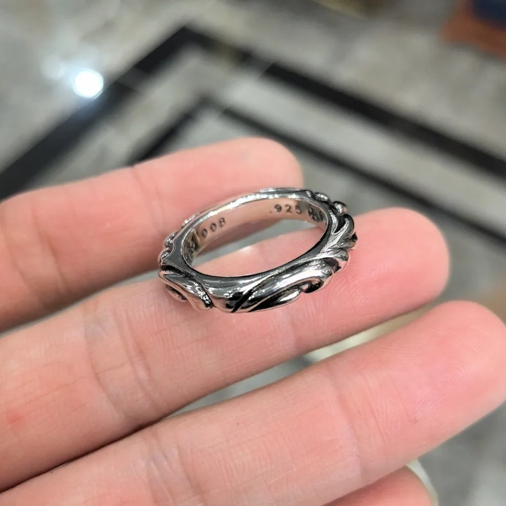 Trendy and trendy punk hip-hop scroll 925 sterling silver Pattern design ring with vintage men's and women's
Trendy and trendy punk hip-hop scroll 925 sterling silver Pattern design ring with vintage men's and women's