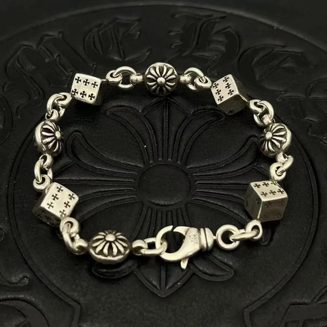 S925 sterling silver trendy jewelry dice bracelet retro old men's and women's jewelry lobster buckle hip hop punk
S925 sterling silver trendy jewelry dice bracelet retro old men's and women's jewelry lobster buckle hip hop punk