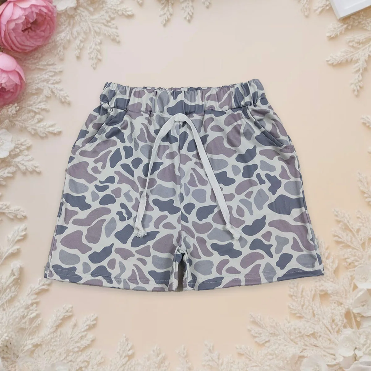 Hot Sale Kids Shorts for Baby Boys Grey Camo Pocket Shorts Hunting Spring Summer Children Boutique Children's Clothing Wholesale
Hot Sale Kids Shorts for Baby Boys Grey Camo Pocket Shorts Hunting Spring Summer Children Boutique Children's Clothing Wholesale