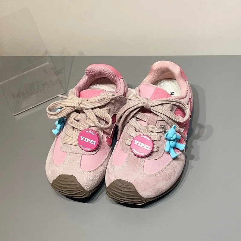 Детские модные повседневные кроссовки, осень 2026, новая легкая дышащая спортивная обувь, студенческие кроссовки унисекс с цветными блоками
Детские модные повседневные кроссовки, осень 2026, новая легкая дышащая спортивная обувь, студенческие кроссовки унисекс с цветными блоками 