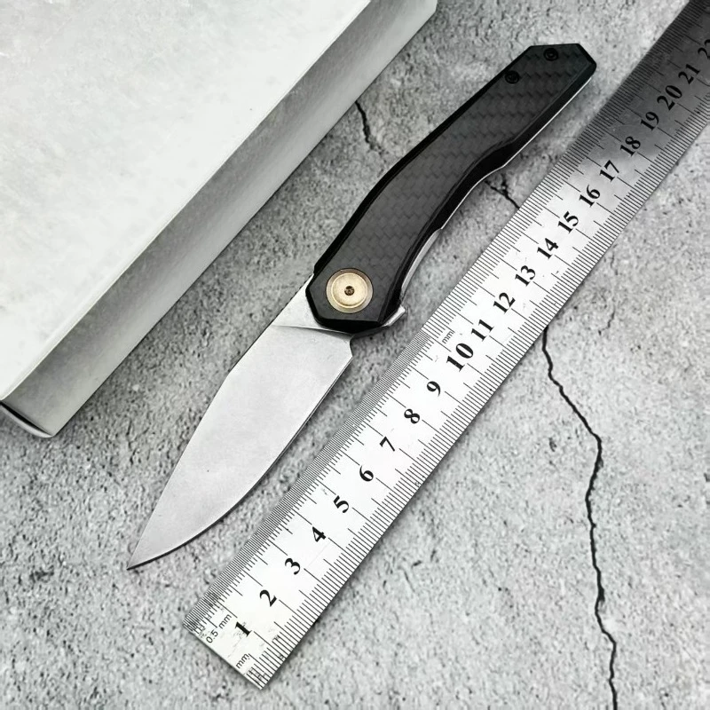 High quality 0545 Folding Knife Outdoor Tactical Military D2 Blade Steel+Carbon Fiber Hunting Survival Knives Utility EDC Tools 
High quality 0545 Folding Knife Outdoor Tactical Military D2 Blade Steel+Carbon Fiber Hunting Survival Knives Utility EDC Tools