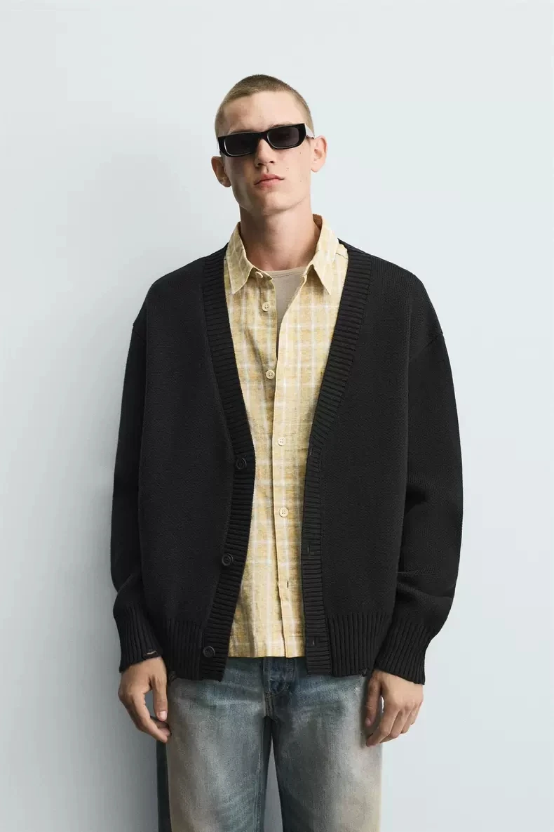 Loose Long Sve V-Ne Knitted Cardigan Men's Faion Urban Sle Autumn New Arrival Breathable Comfortable Color
Loose Long Sve V-Ne Knitted Cardigan Men's Faion Urban Sle Autumn New Arrival Breathable Comfortable Color