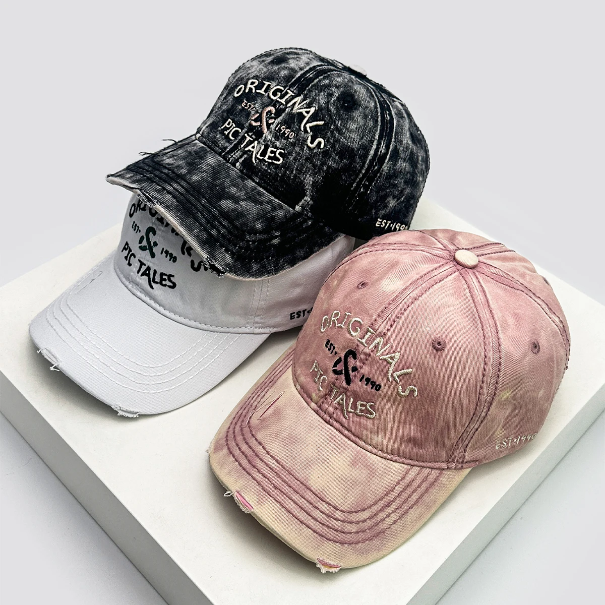 New Unisex Bandhnu Letter Embroidery Baseball Hats Breathable Broken Style Sunshade Peaked Caps Versatile Personal Fashion Retro
New Unisex Bandhnu Letter Embroidery Baseball Hats Breathable Broken Style Sunshade Peaked Caps Versatile Personal Fashion Retro