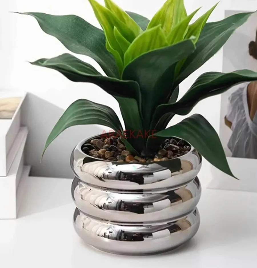 1pcs Simulated green plant decorations for living rooms, small potted plants, artificial flowers, and indoor decoration
1pcs Simulated green plant decorations for living rooms, small potted plants, artificial flowers, and indoor decoration