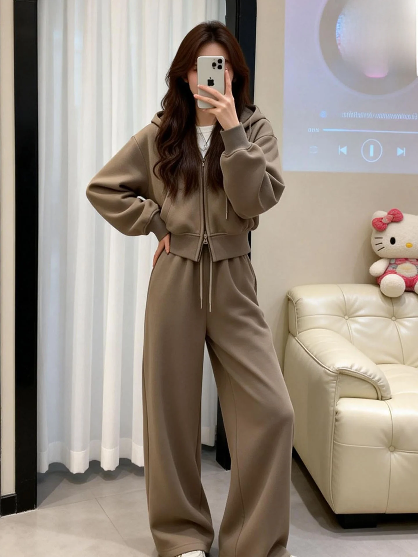Korean Style Women's Spring Autumn Open Cardigan Hoodie Jacket Long Casual Pants Two Piece Set Short Sleeve High Waist
Korean Style Women's Spring Autumn Open Cardigan Hoodie Jacket Long Casual Pants Two Piece Set Short Sleeve High Waist