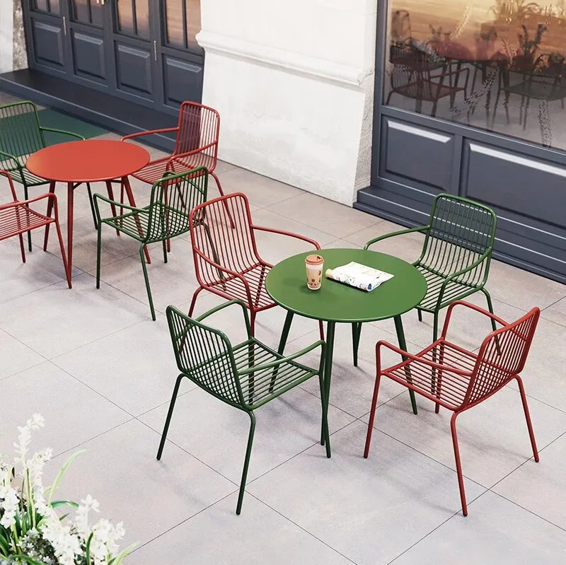 Outdoor leisure wrought iron milk tea shop cafe table and chair combination
Outdoor leisure wrought iron milk tea shop cafe table and chair combination