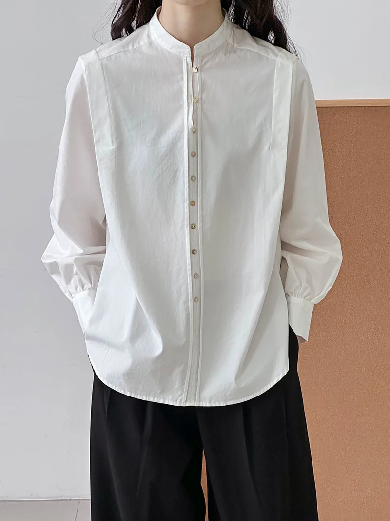 Early Spring French Style White Long Sleeve Blouse Women Button Decoration Retro Stand Collar Loose Pullover Shirt For Ladies
Early Spring French Style White Long Sleeve Blouse Women Button Decoration Retro Stand Collar Loose Pullover Shirt For Ladies