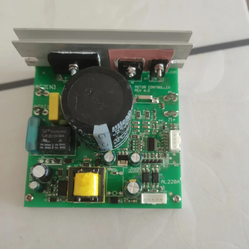 Treadmill T2 Main Drive Board Circuit Control Board Replacement Spare Parts
Treadmill T2 Main Drive Board Circuit Control Board Replacement Spare Parts