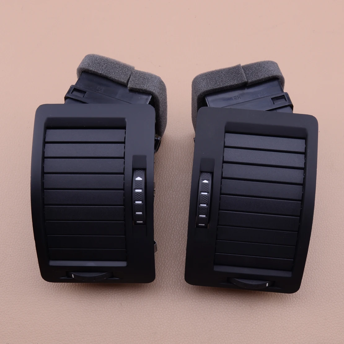 Front Left Right Side Dashboard Dash Panel Air Vent Outlet Fit for Skoda Octavia 2004-2013
Front Left Right Side Dashboard Dash Panel Air Vent Outlet Fit for Skoda Octavia 2004-2013