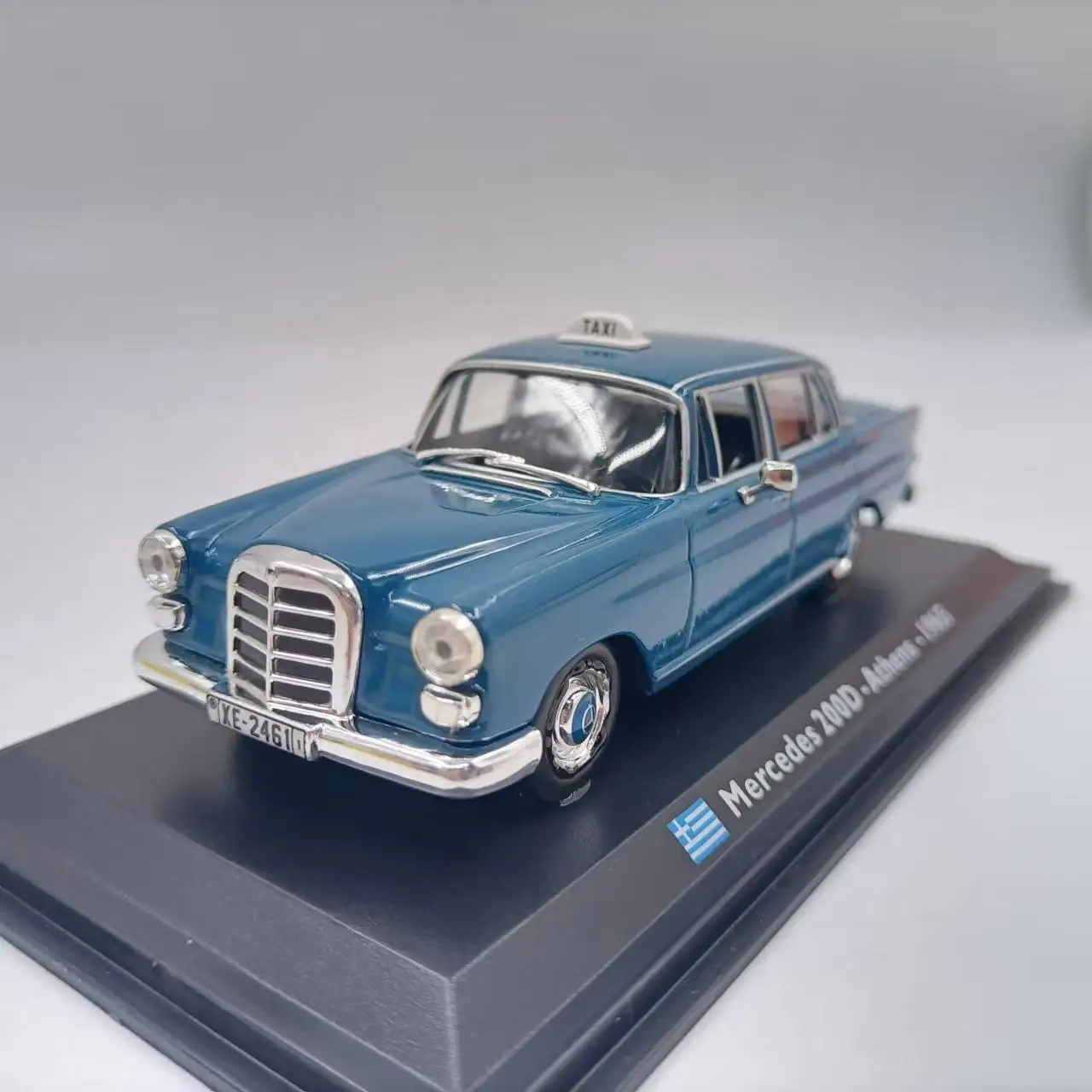 1:43 Benzs 200D Athens 1965 Alloy Car Diecasts & Toy Vehicles Car Model Miniature Scale Model Car For Children
1:43 Benzs 200D Athens 1965 Alloy Car Diecasts & Toy Vehicles Car Model Miniature Scale Model Car For Children