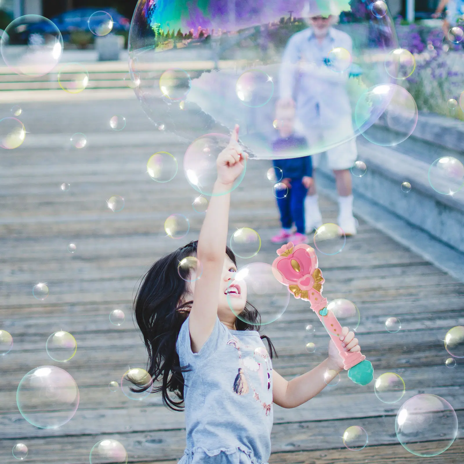 1Set Cartoon Bubble Machine Large Wands Colorful Lights Kids Toddlers 1-3 Summer Fun Bubble Machine Kids Bubbles
1Set Cartoon Bubble Machine Large Wands Colorful Lights Kids Toddlers 1-3 Summer Fun Bubble Machine Kids Bubbles