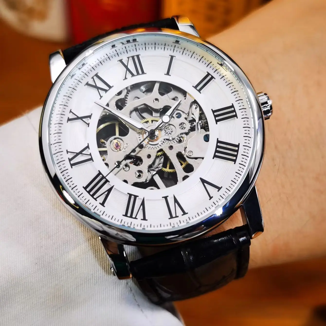 WINNER Classic Mechanical Watch for Men Business Skeleton Hand Winding Watches Top Brand Luxury Leather Strap Fashion Wristwatch
WINNER Classic Mechanical Watch for Men Business Skeleton Hand Winding Watches Top Brand Luxury Leather Strap Fashion Wristwatch