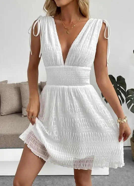 2026 Summer New Fresh Holiday Short Skirt V-Neck Shoulder Strap White Dress
2026 Summer New Fresh Holiday Short Skirt V-Neck Shoulder Strap White Dress